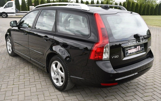 Volvo V50 cena 20900 przebieg: 248000, rok produkcji 2012 z Tyszowce małe 529